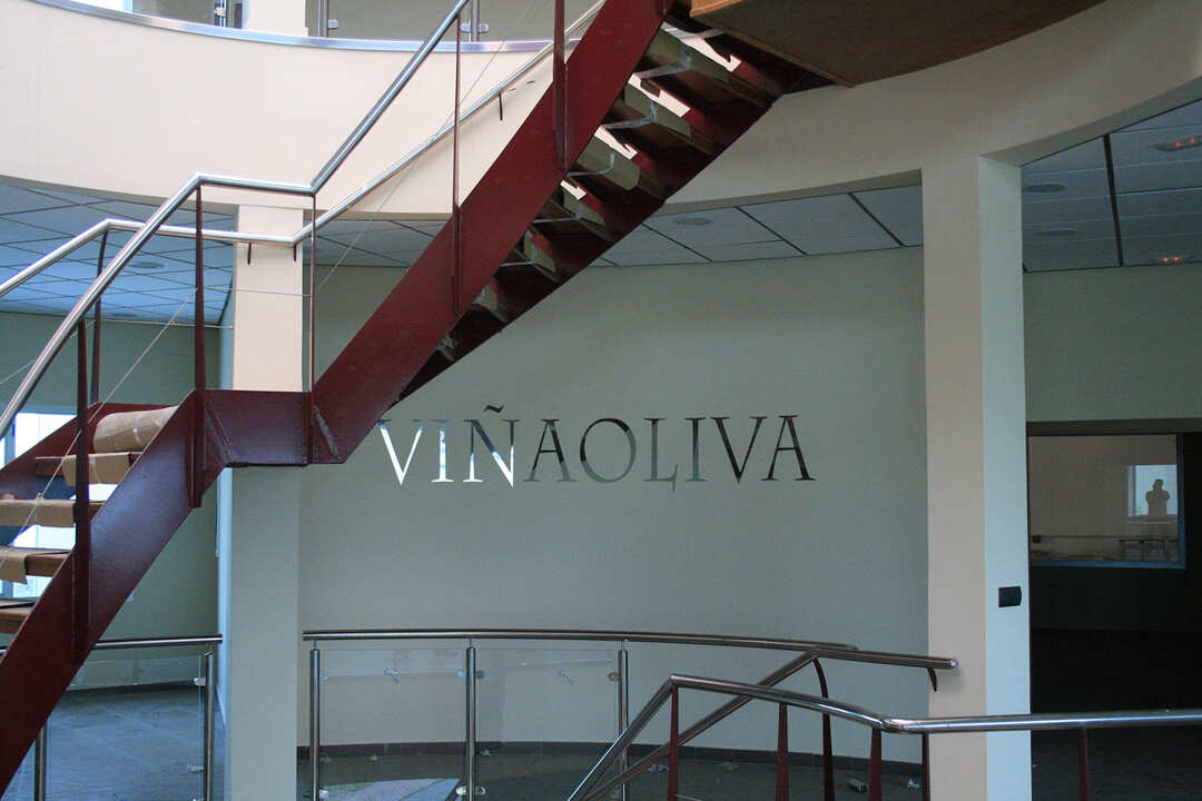 HALL VINAOLIVA